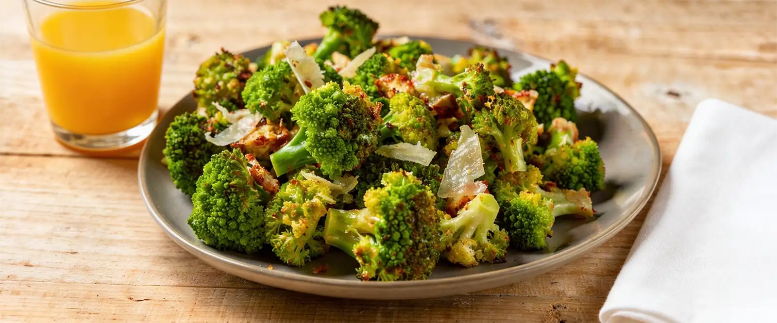 Knuspriger Brokkoli mit Parmesan